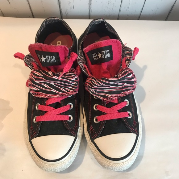 pink zebra converse